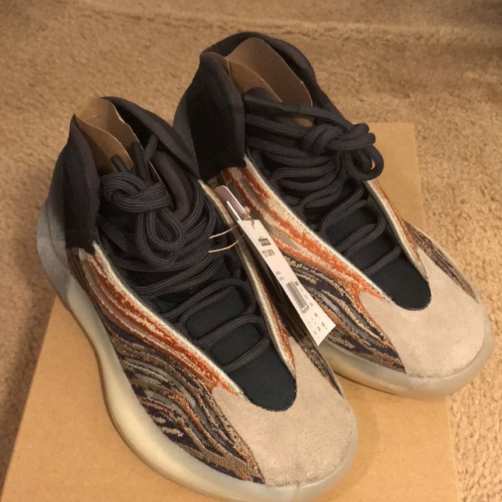 Adidas Yeezy QNTM